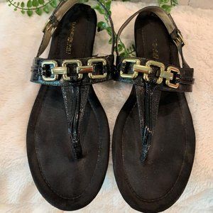 Bandolino Nonnie Thong Sandal